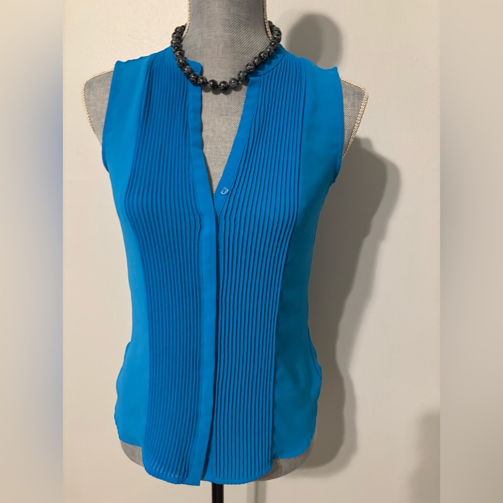 H&M Baby blue blouse: size 4